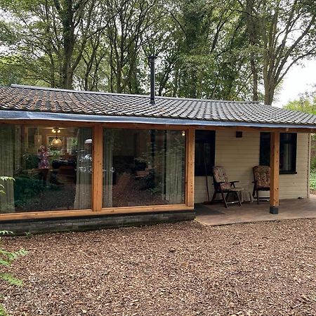 Huisje In Het Bos Зудларен Екстериор снимка
